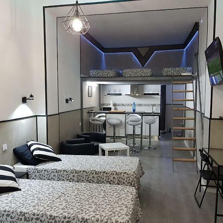Estudio Calle Mayor Lägenhet Madrid Exteriör bild
