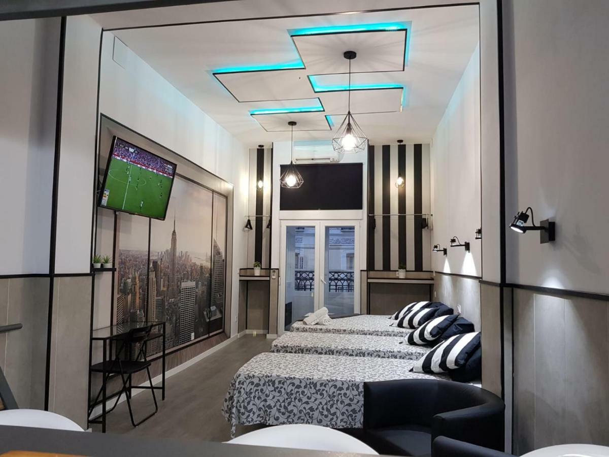 Estudio Calle Mayor Lägenhet Madrid Exteriör bild