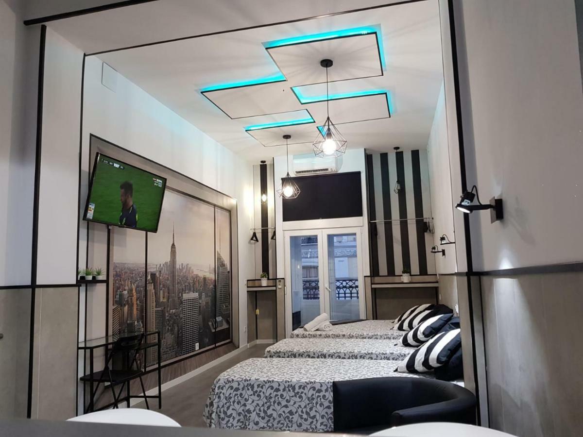 Estudio Calle Mayor Lägenhet Madrid Exteriör bild
