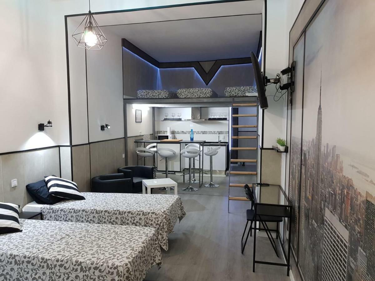 Estudio Calle Mayor Lägenhet Madrid Exteriör bild
